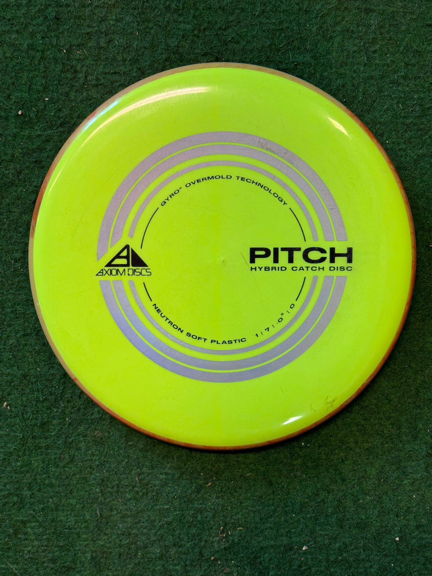 BEGAGNAD Axiom Neutron Soft Pitch - Putt & Approach